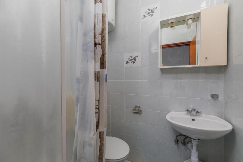 Apartments and rooms by the sea Brela Makarska - 24416 - image 14
