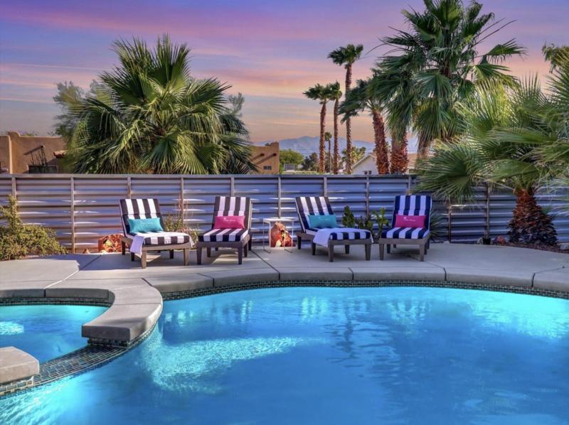 Dive into Desert Wonderland Pool Spa Fire Pit - image 12