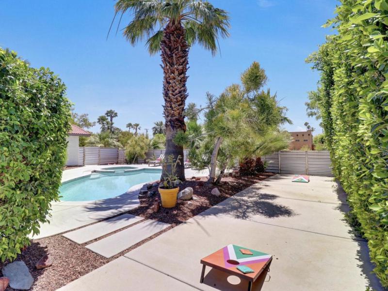 Dive into Desert Wonderland Pool Spa Fire Pit - image 27