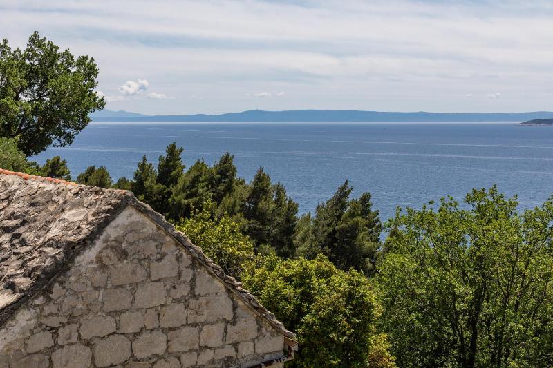 Apartments by the sea Brela Makarska - 24541 - image 15