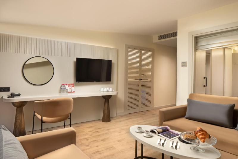 Triple Room image 1