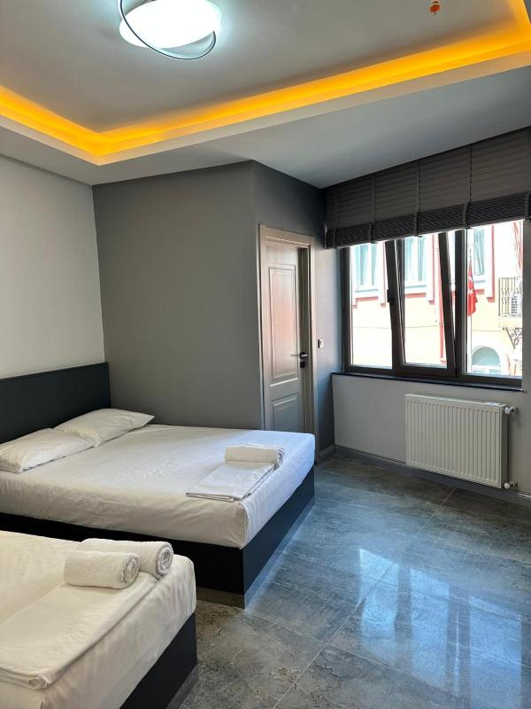 Double Room image 1