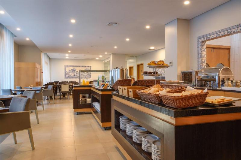 TRYP by Wyndham Porto Centro Hotel - image 35