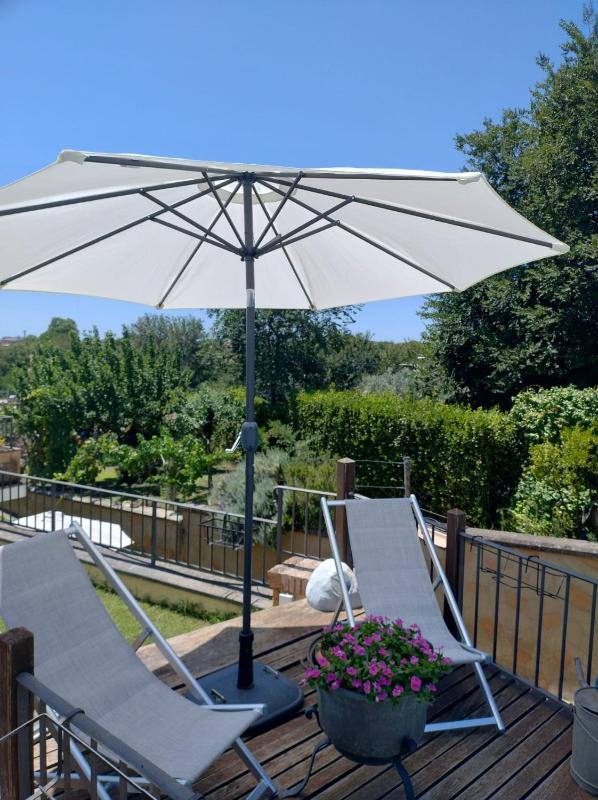 Queen Suite with Pool View image 4