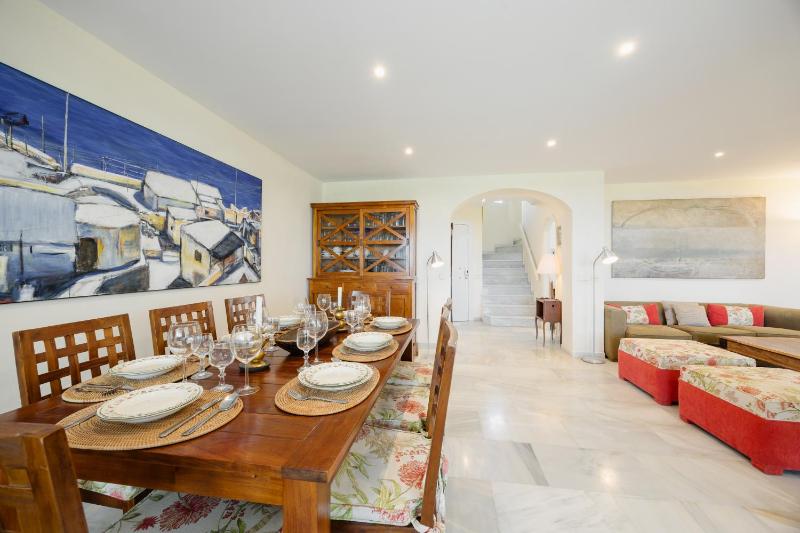 2 storey townhouse with large terrace garden BBQ and close to the beach in Elviria Marbella - image 15