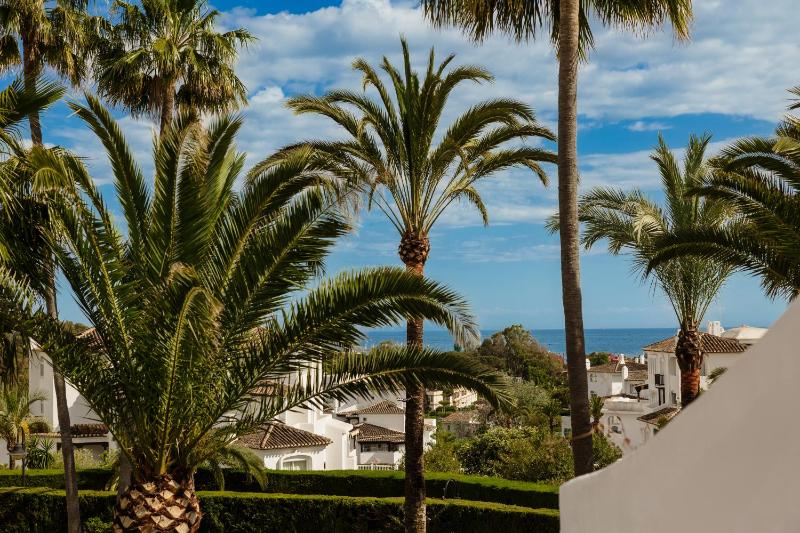 2 storey townhouse with large terrace garden BBQ and close to the beach in Elviria Marbella - image 35