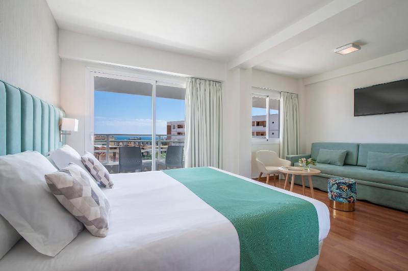 Junior Suite image 4