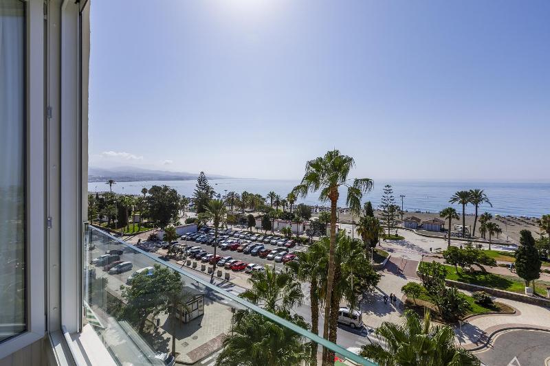A&N Seafront Sea View Apartment with Terrace Torre del Mar - image 24