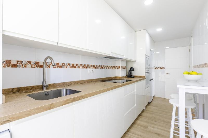 A&N Seafront Sea View Apartment with Terrace Torre del Mar - image 17
