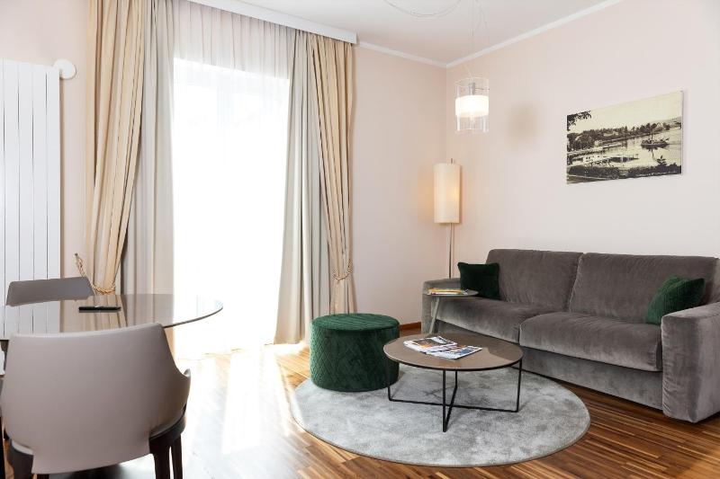 Suite with Balcony image 2