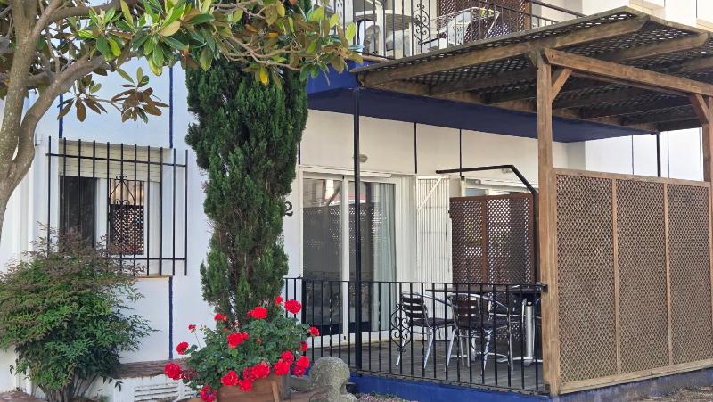 Apartaments Les Roques - image 48