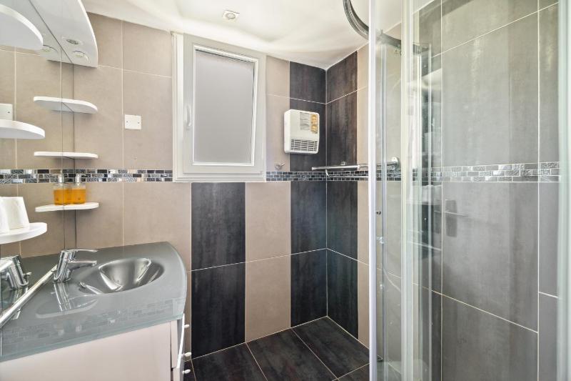Standard Double Room - Terrace Garden view image 4