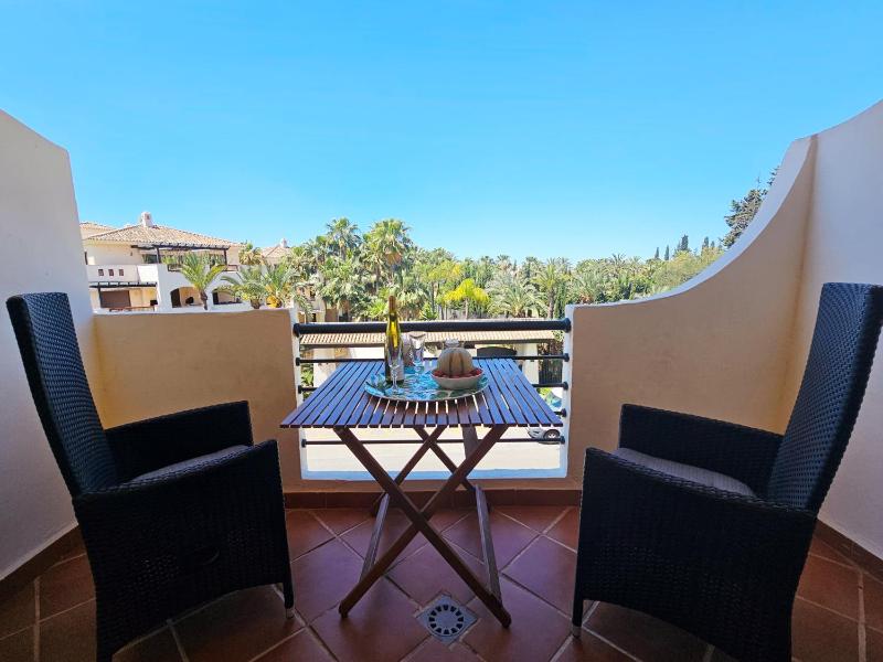 Aloha Banús Sea Views by Lica Homes - image 6