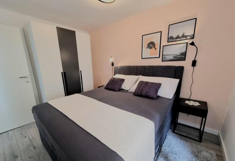 Vacation home Bujas - image 10