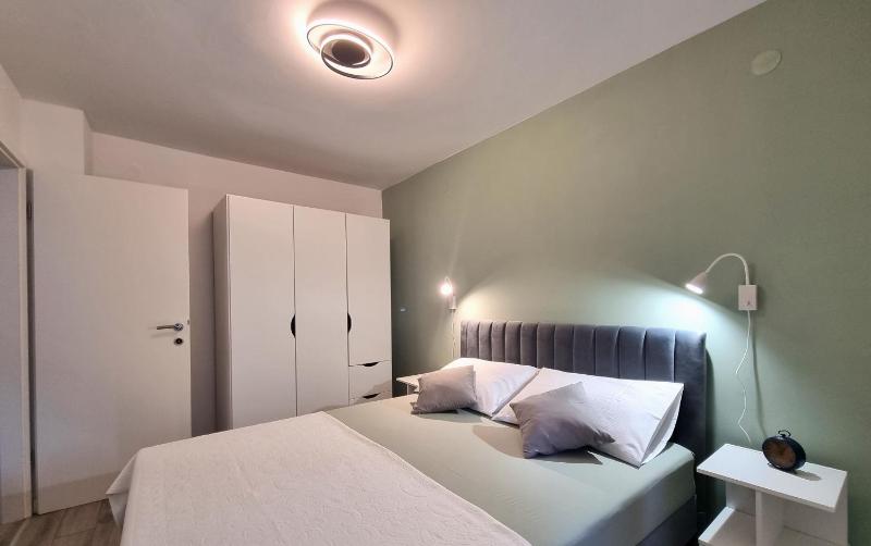 Vacation home Bujas - image 8
