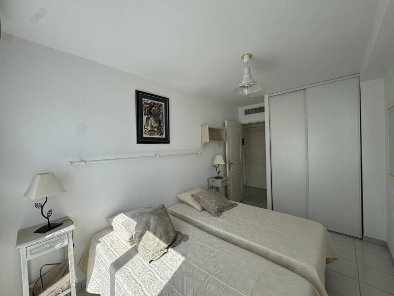 Appartement climatisé en centre-ville de Cavalaire-sur-Mer - FR-1-100-356 - image 17