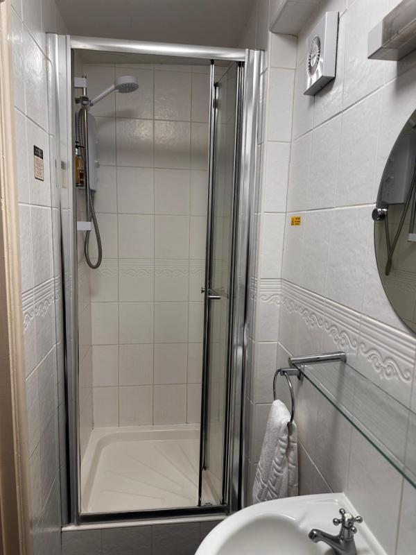 Standard Double Room with Shower image 2