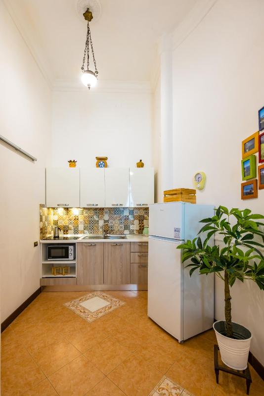 La Casa di Famiglia by NapoliApartments - image 6