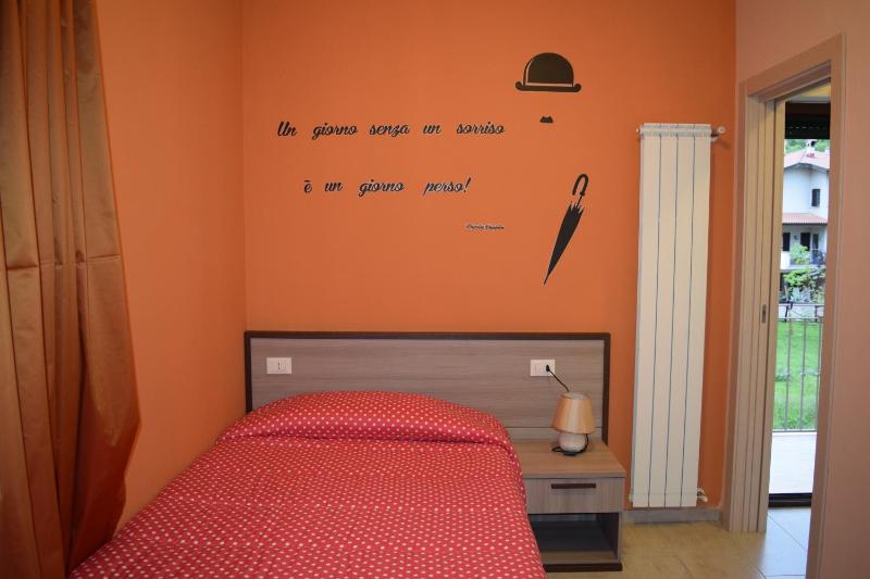Single Room with Private Bathroom image 2