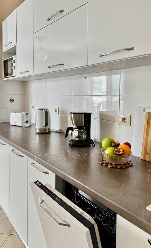 Blue Spacious Sea View Apartment - image 14