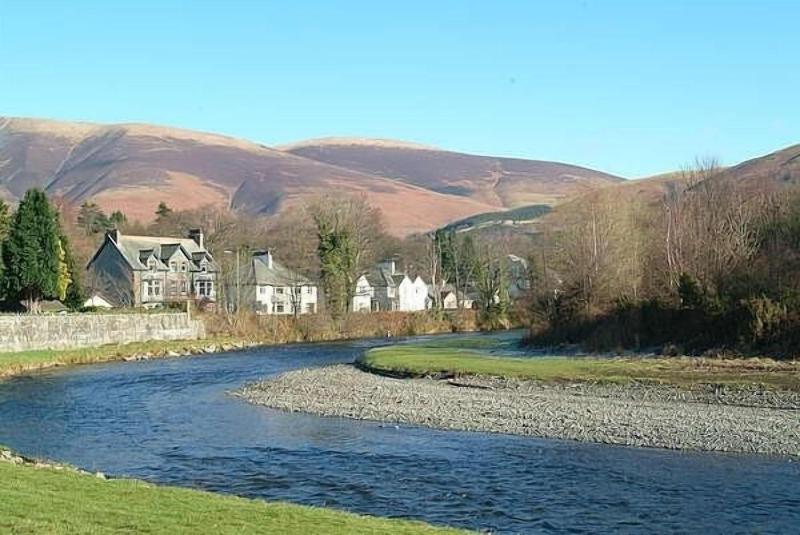 Porch Cottage a luxurious characterful cottage within walking distance of Keswick town centre - image 6