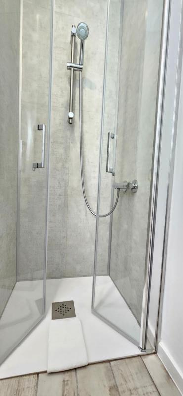 Triple Room image 2