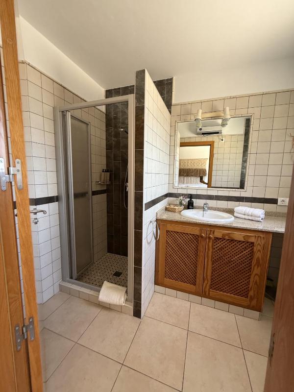 Superior Suite with Sea View image 2