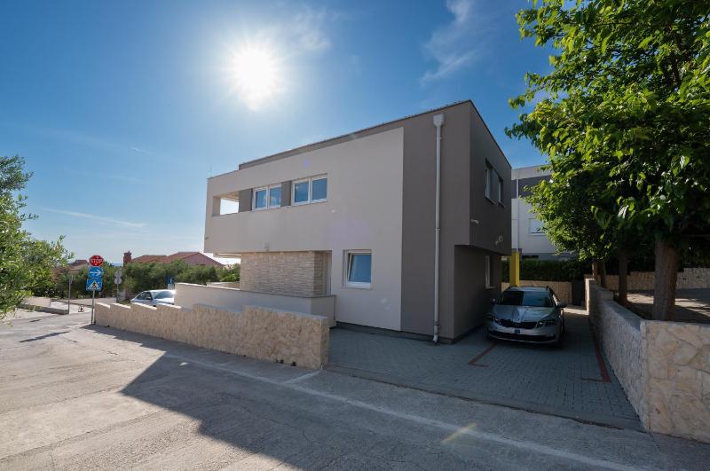 Apartments with pool Villa Zora - image 28