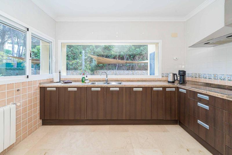 Villa Montgo View - image 4