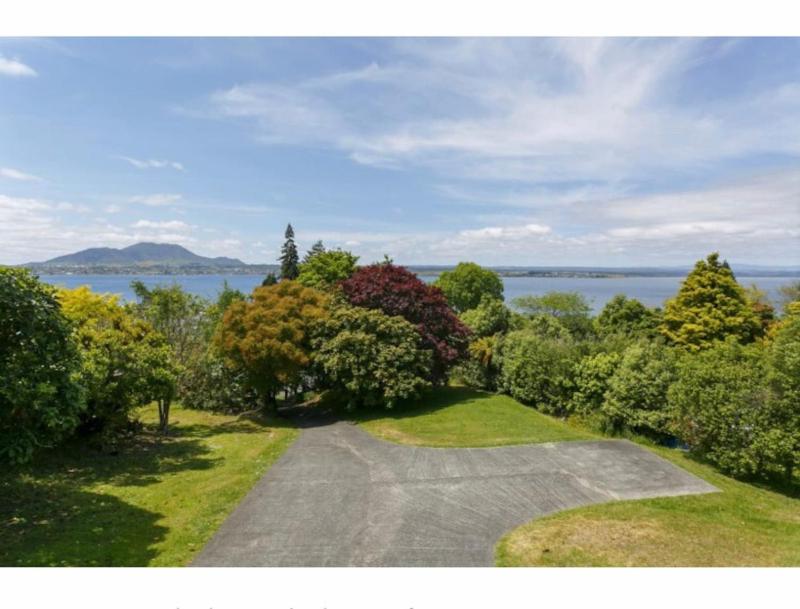 Acacia Bay - Lake and Mountain Views - image 16