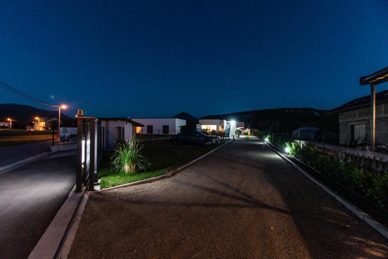 Delta apartments - image 12