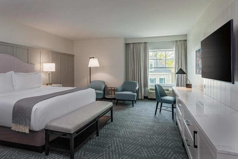 Superior King Room image 1