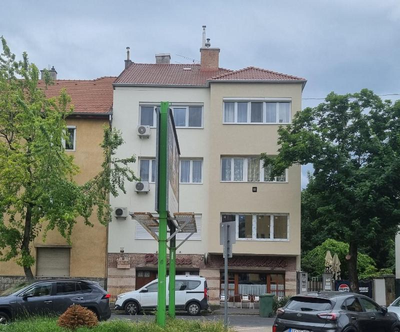 Superior Apartment image 2