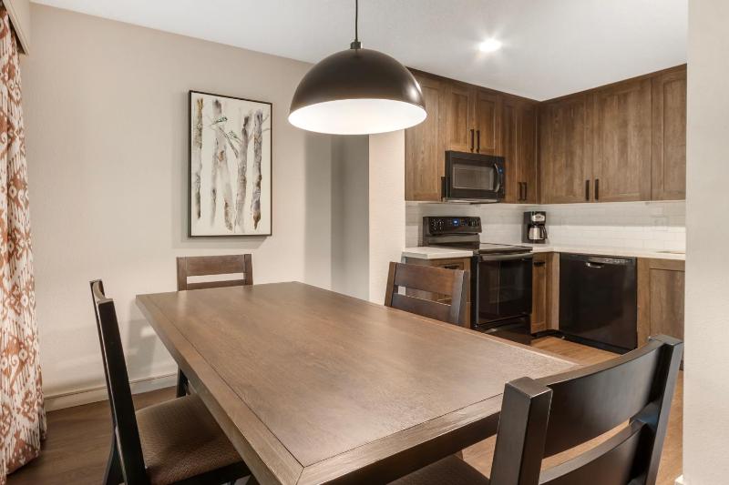 1 Bedroom Deluxe image 2