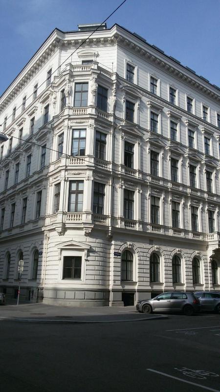 Sobieski City Apartments - image 13