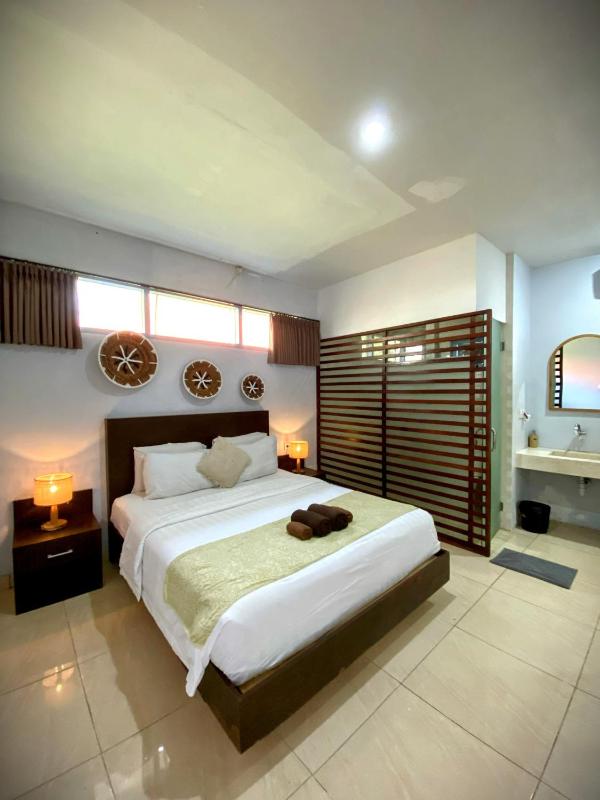 Gatsby Hotel Hostel - image 10