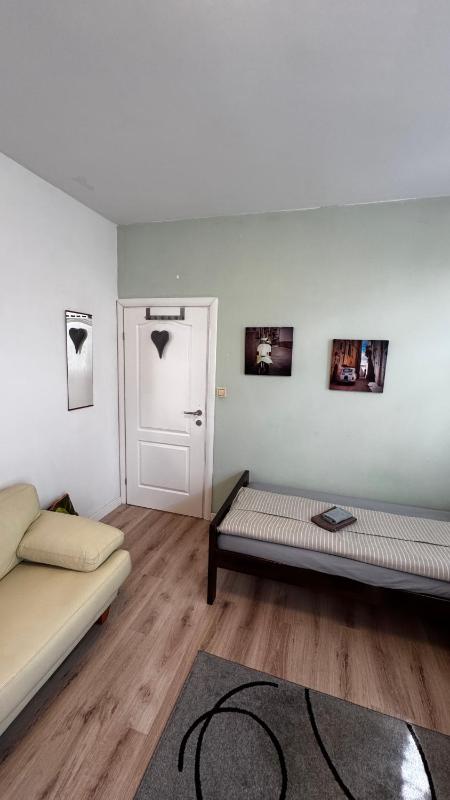 Deluxe Twin Room image 1