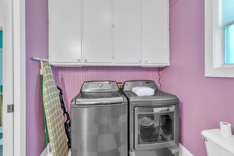 Three-Bedroom House image 2