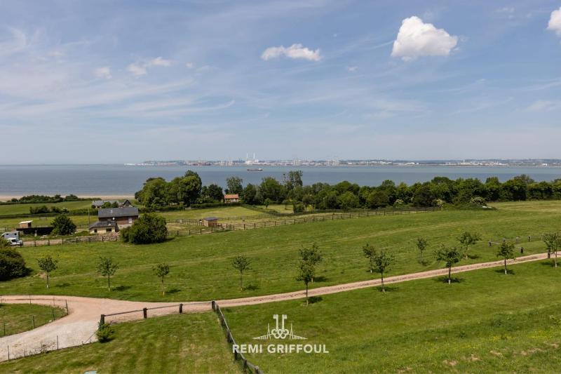 La Tour de lEstuaire Panoramic Sea View & Private Terrace - image 23