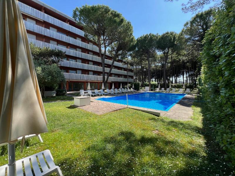 Euro Residence - image 15