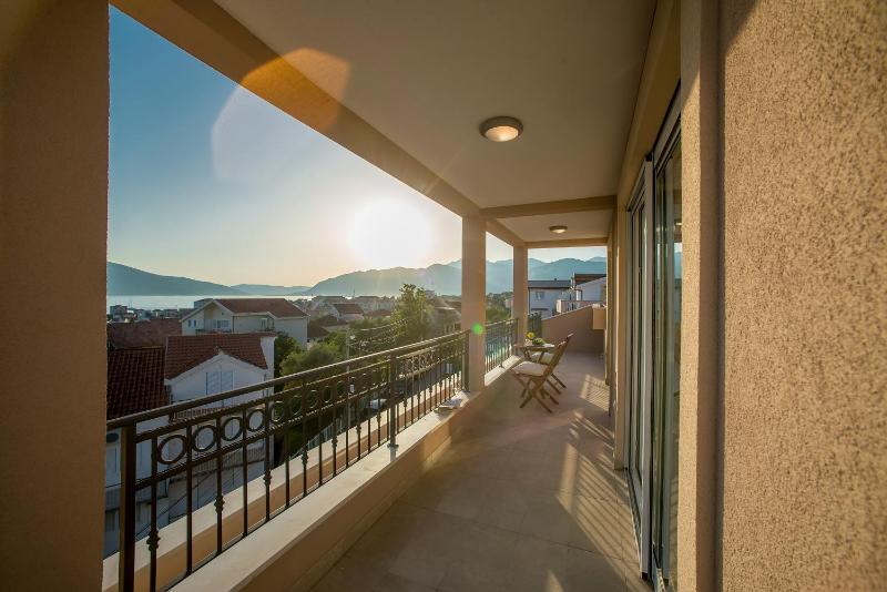 Luxury Apartments Ivanovic - image 9