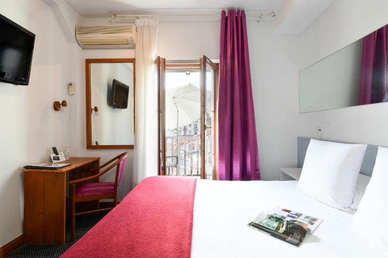 Superior Double Room image 1