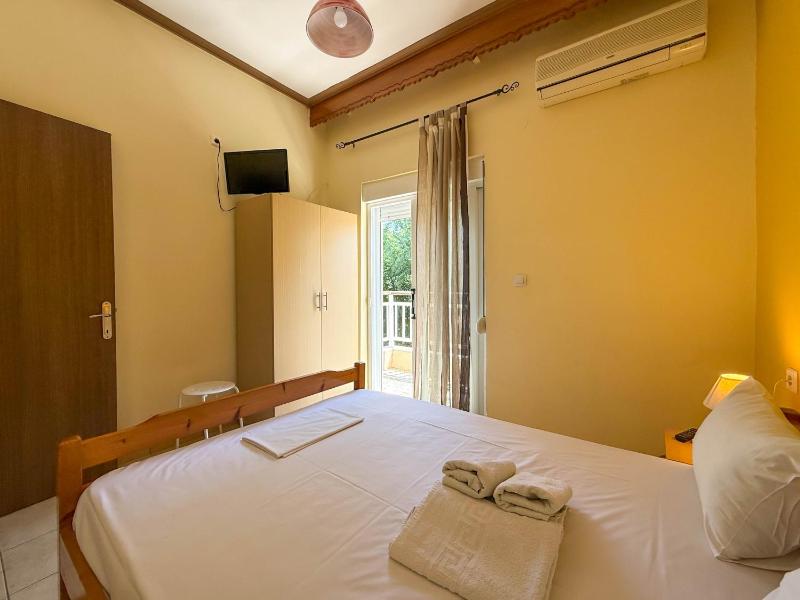 Two-Bedroom Apartment image 4