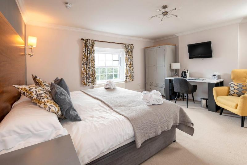 Executive Double Room image 1