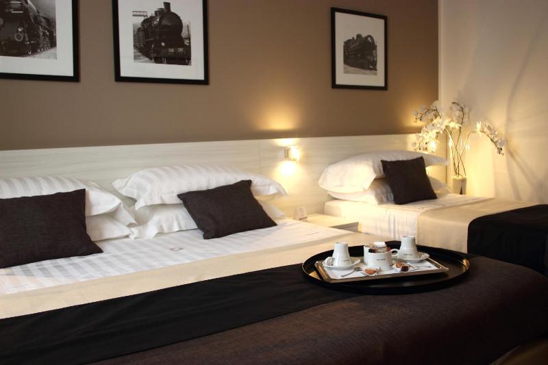 Triple Room image 3