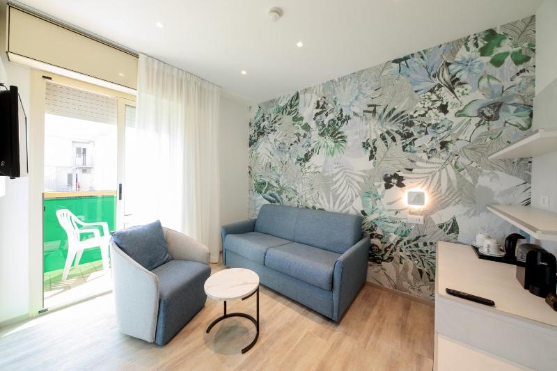 Suite with Terrace image 4