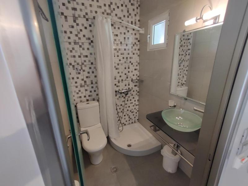 Deluxe studio with sea view (2nd floor) image 3