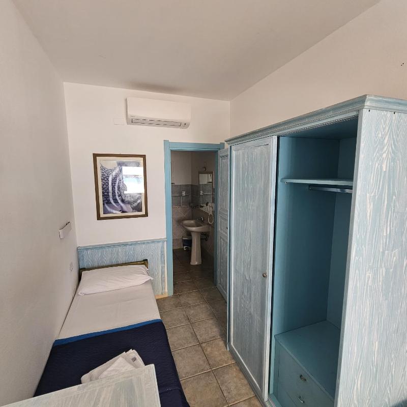 Standard Single Room with Sea View image 1