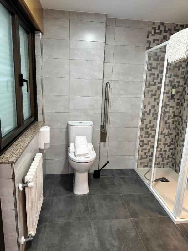 Superior Twin Room with Garden View image 4