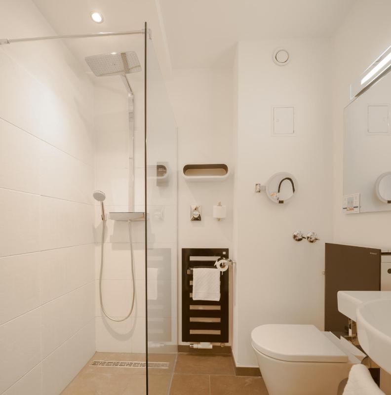 Comfort Single Room image 2